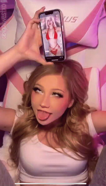 TheBabeBellaLynn Nude Leaks OnlyFans Photo 1