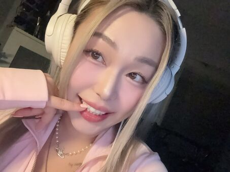 Carrie Nude Leaks OnlyFans Photo 2