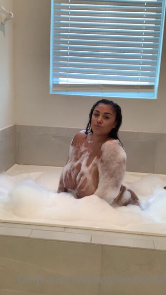 Cassandra Nude Leaks OnlyFans Photo 16