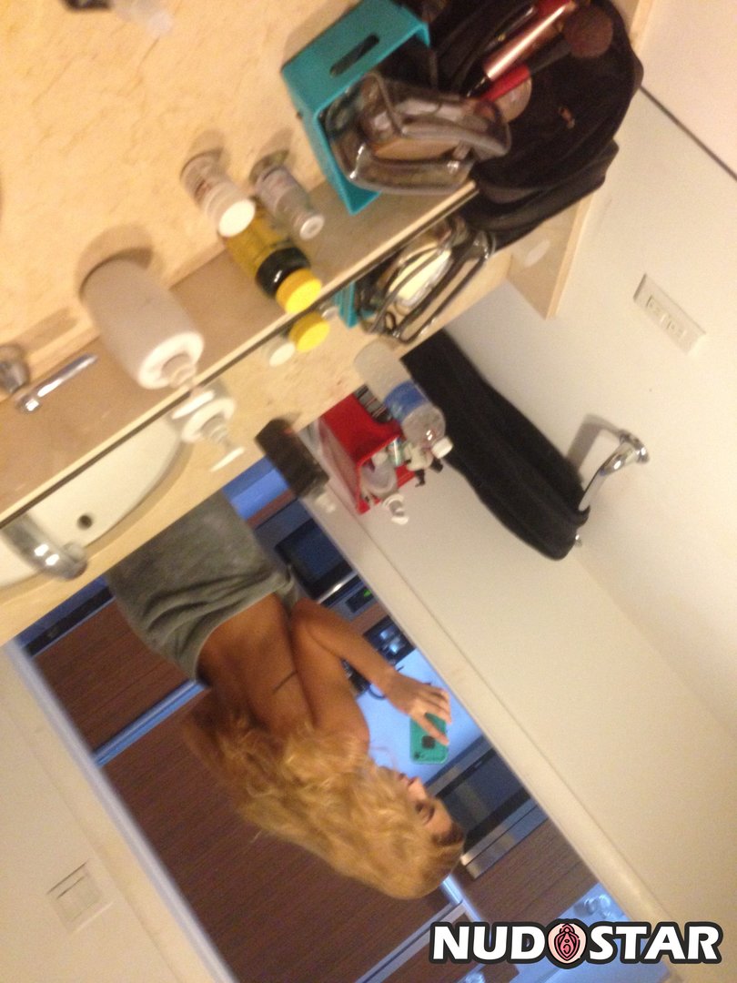 Chantel_Jeffries Leaked Photo 14