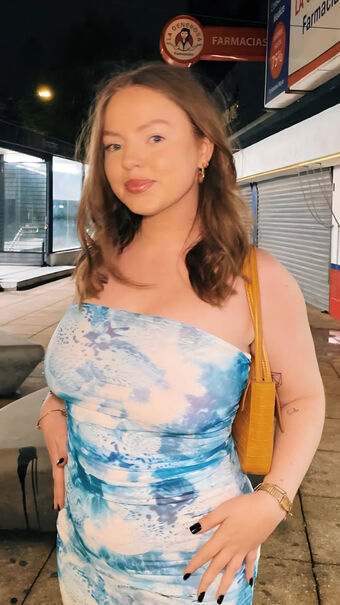 Claire Bowman Nude Leaks OnlyFans Photo 17