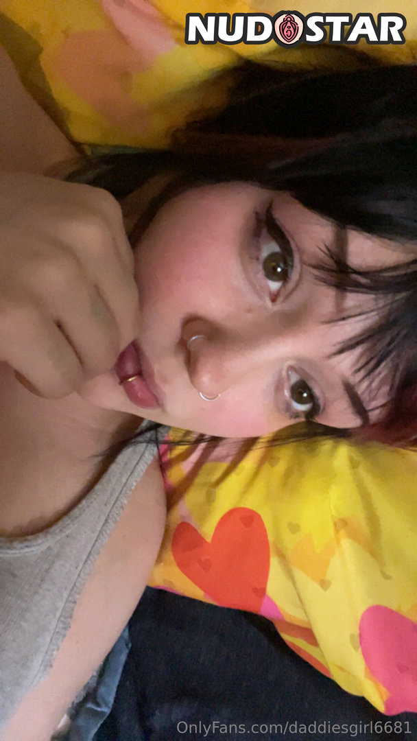 Daddiesgirl6681 Leaked Photo 14