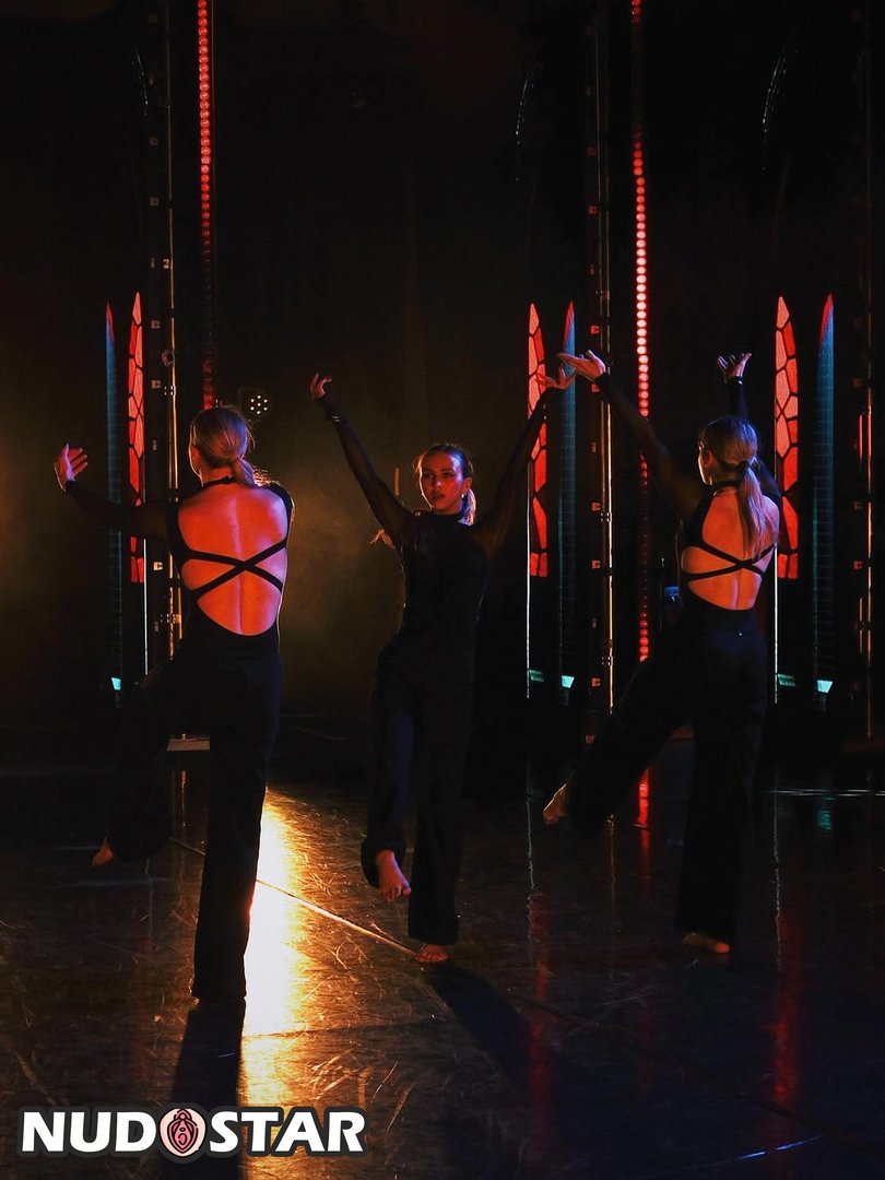 Ella_Horan Leaked Photo 20