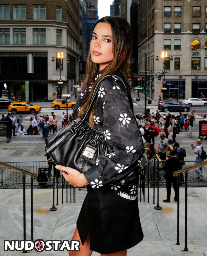 Ella_Mendelsohn Leaked Photo 14