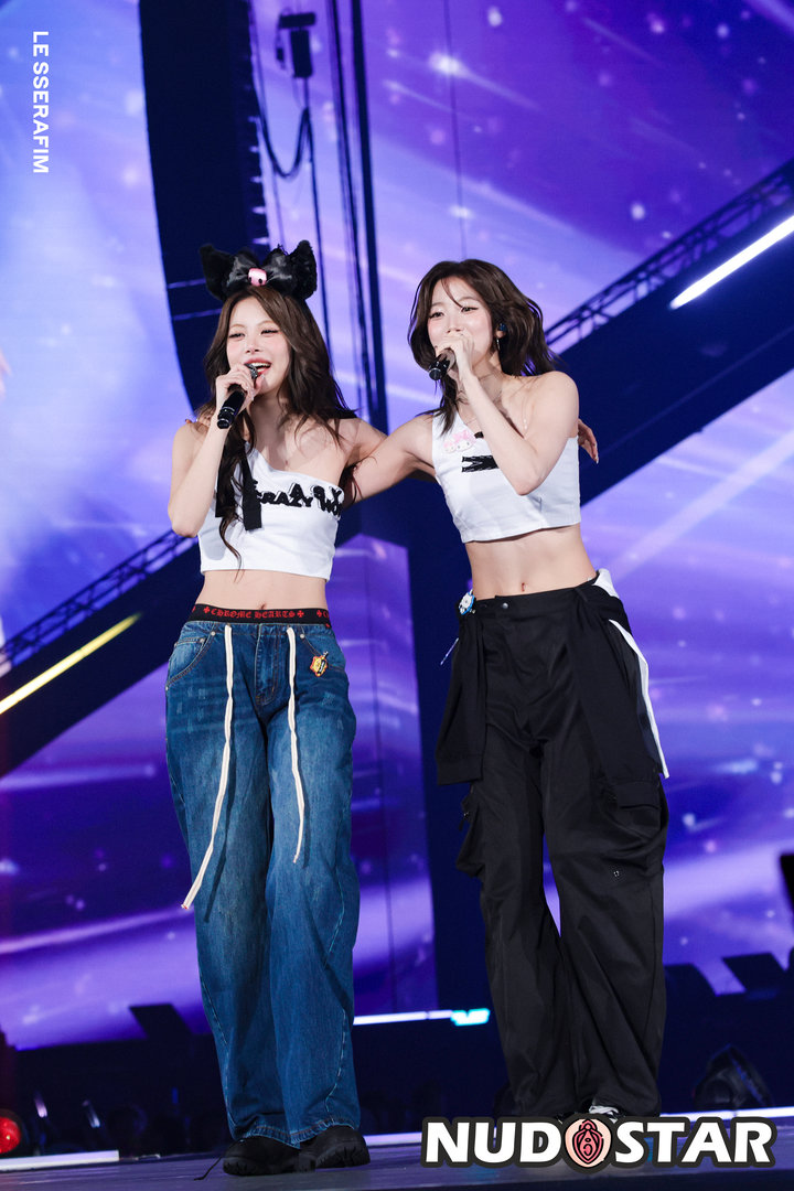 Hong_Eunchae Leaked Photo 16