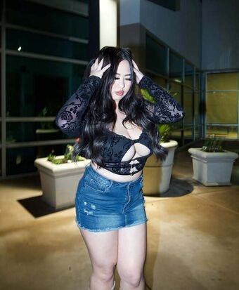 Jennifer Vang Nude Leaks OnlyFans Photo 7