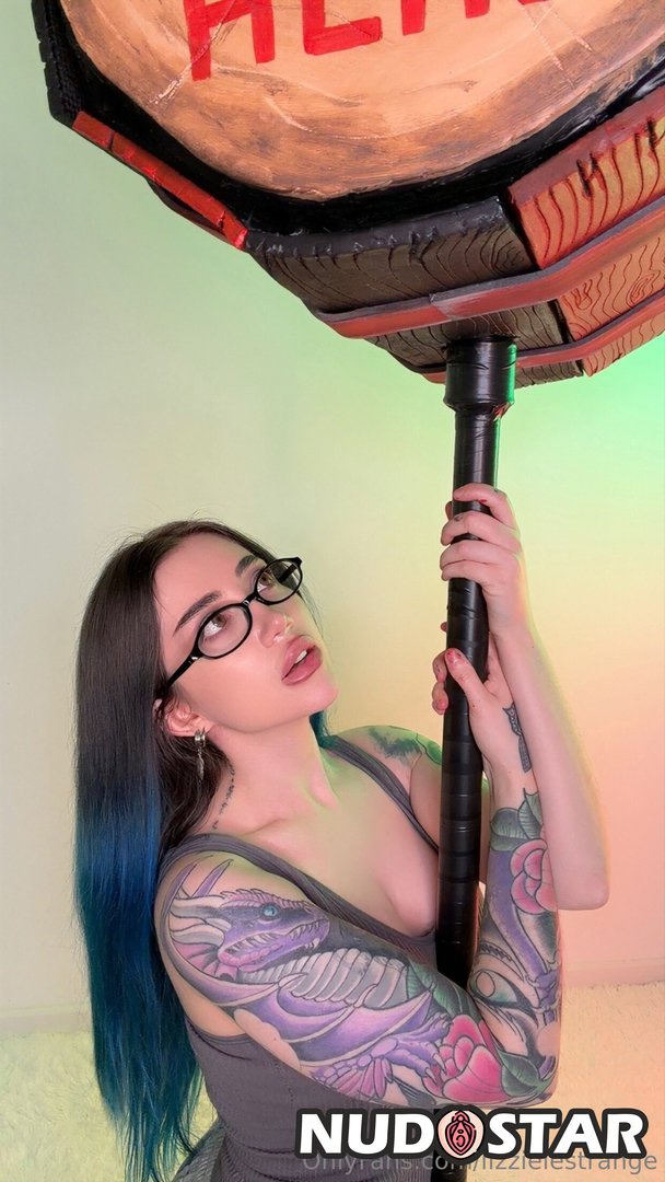 Lizzie_Le_Strange Leaked Photo 6