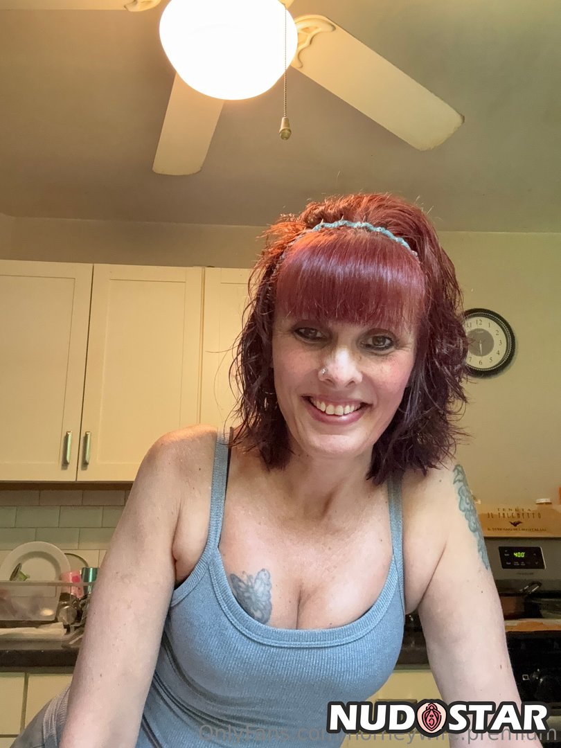 Horneywife_Premium Leaked Photo 9