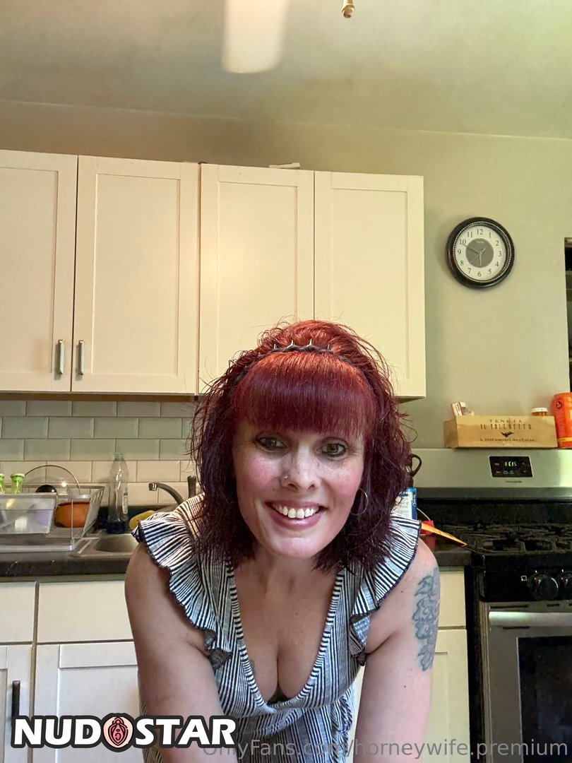 Horneywife_Premium Leaked Photo 14