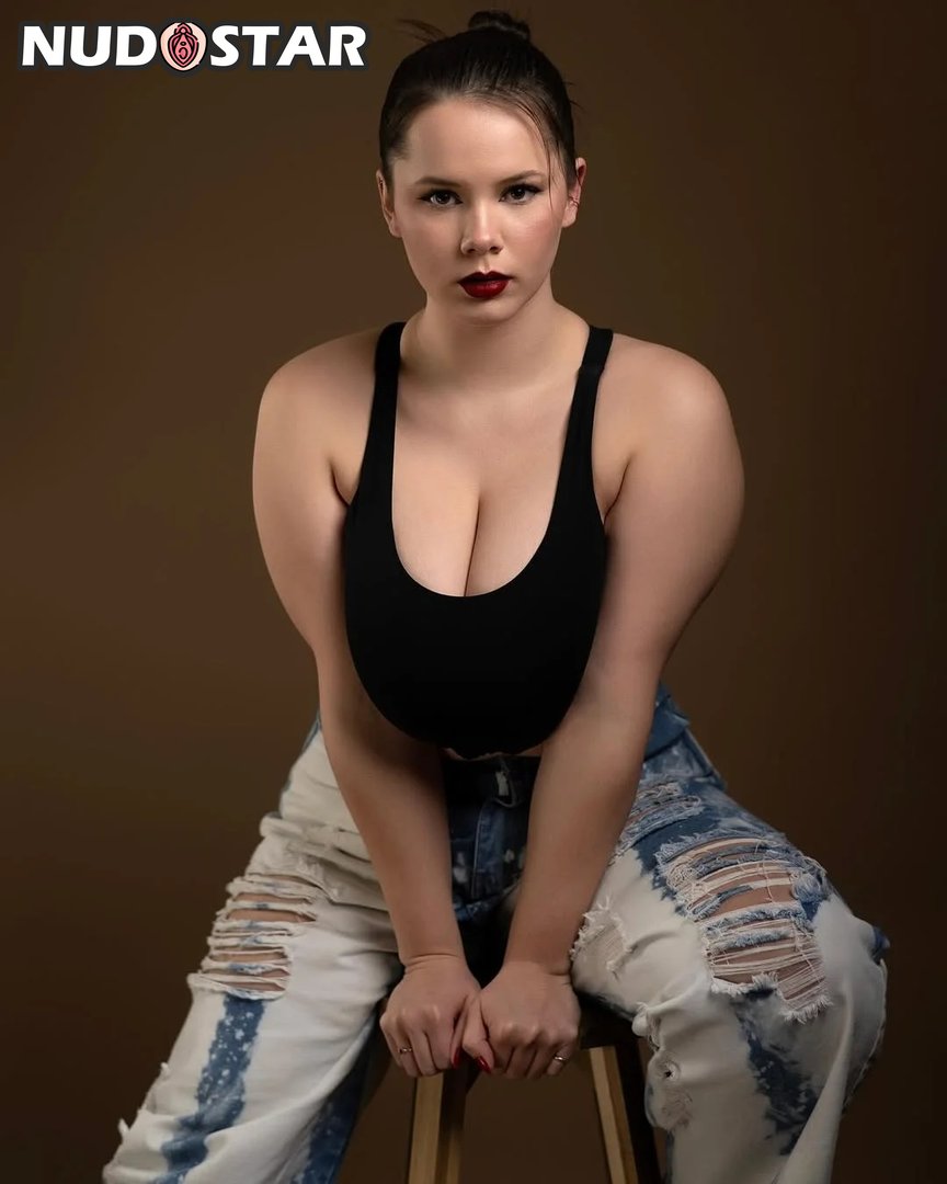 Morgan_Miller Leaked Photo 1