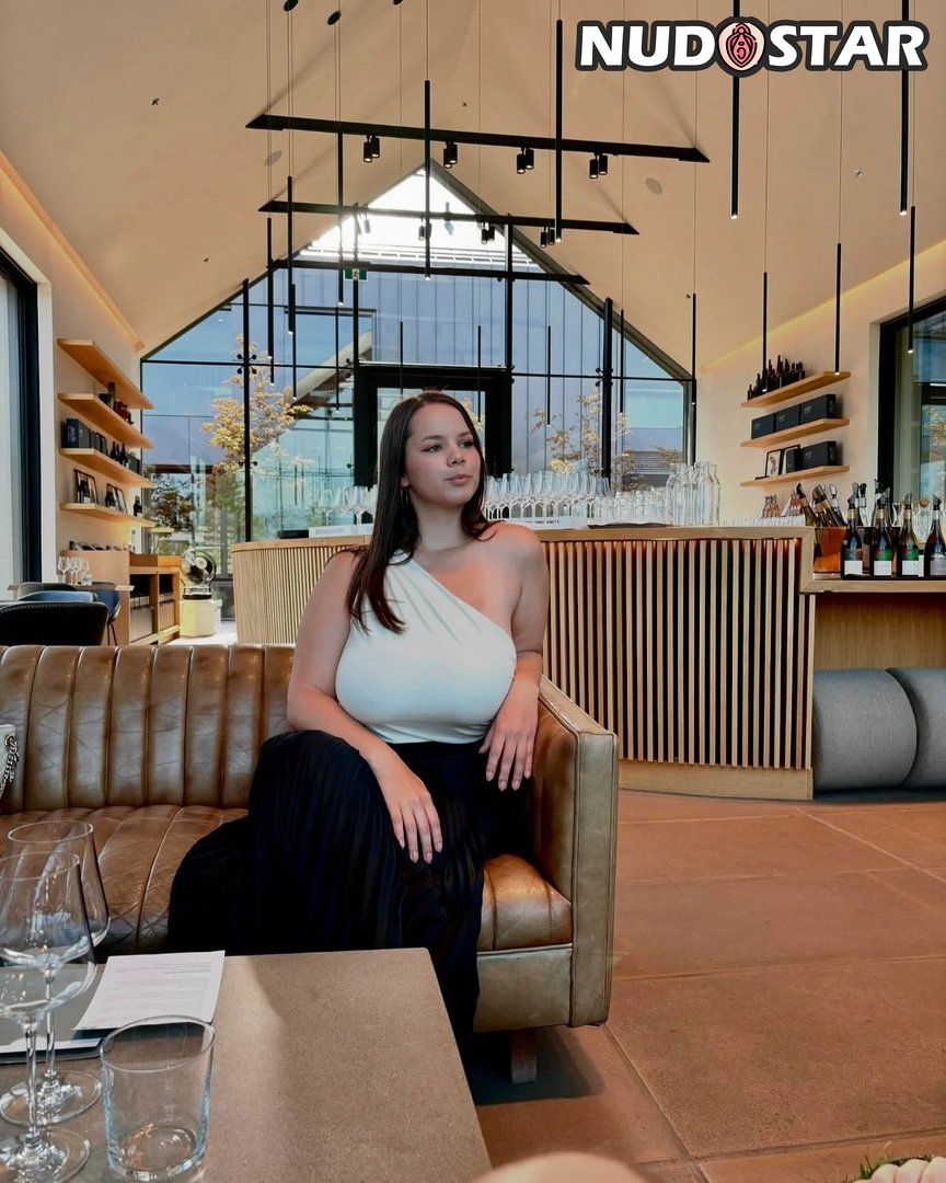 Morgan_Miller Leaked Photo 4