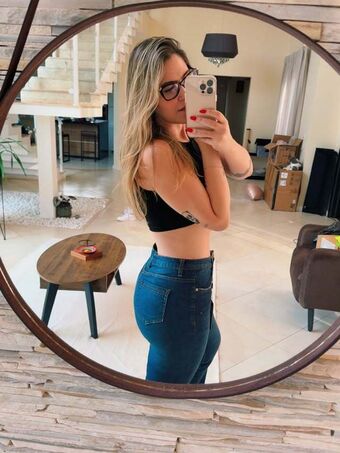 Nahzinhaa Nude Leaks OnlyFans Photo 41