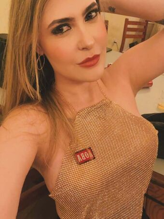 Nahzinhaa Nude Leaks OnlyFans Photo 39