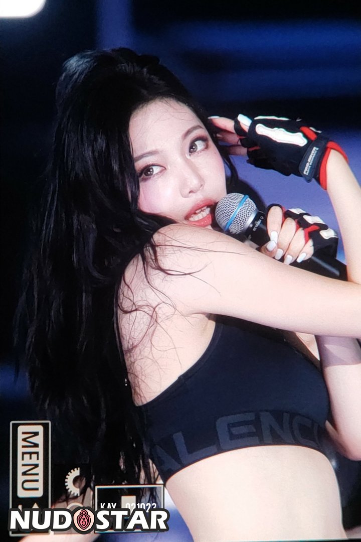 Ningning_Aespa Leaked Photo 19