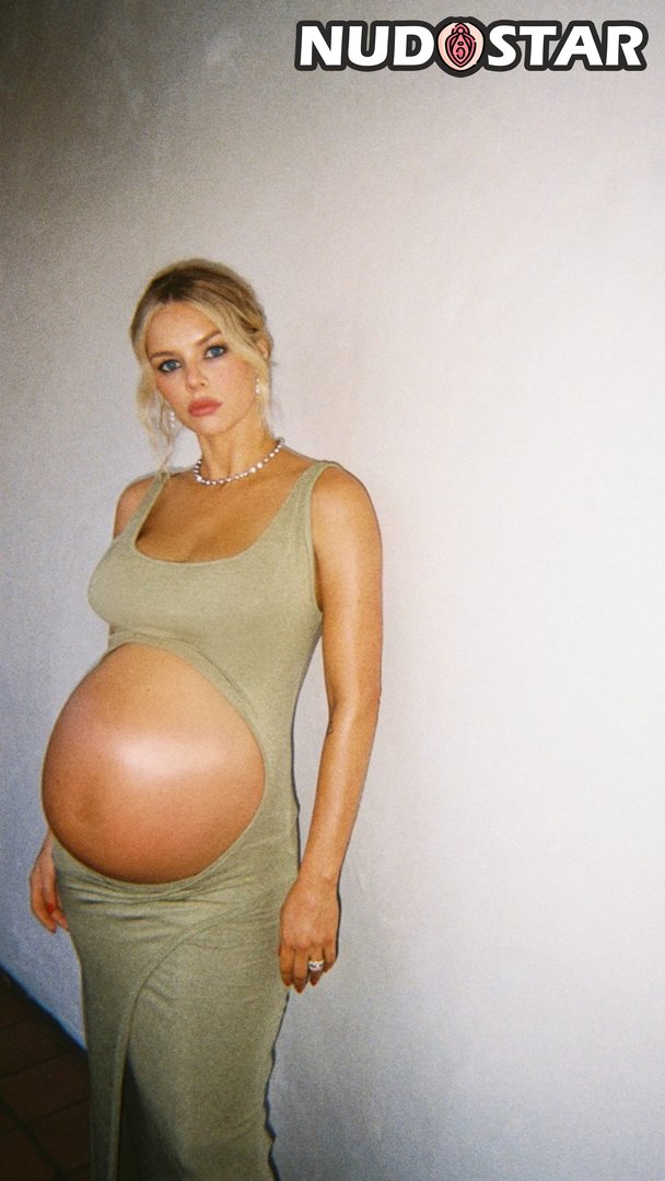 Samara_Weaving Leaked Photo 7