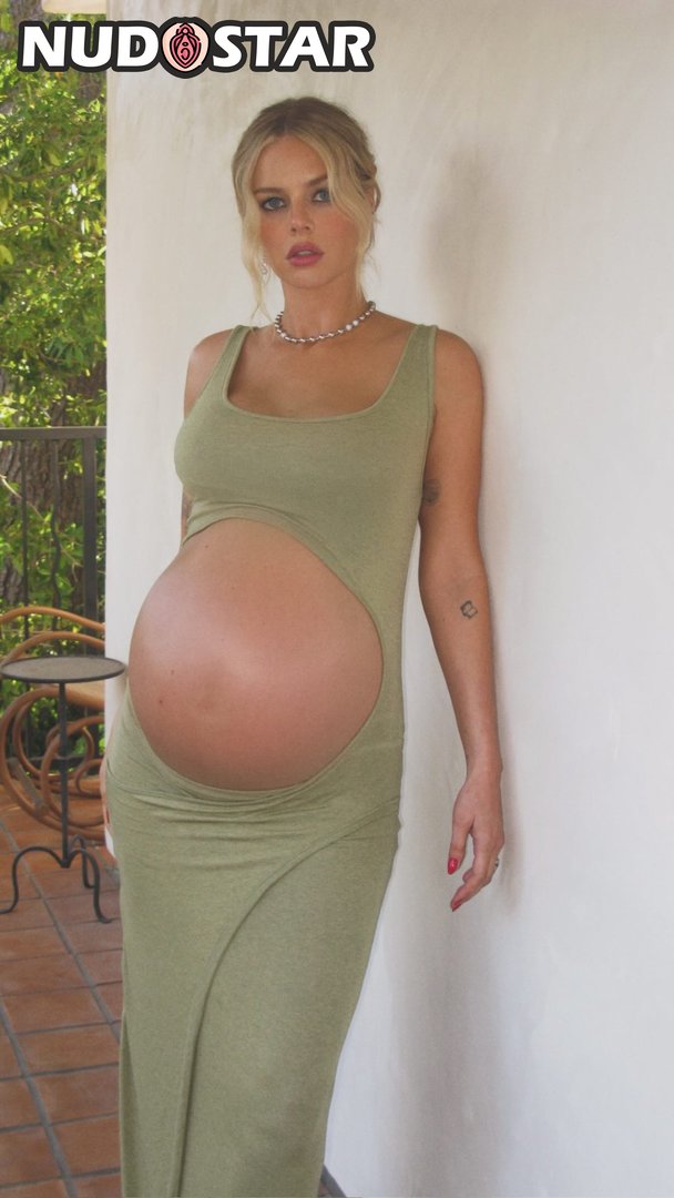 Samara_Weaving Leaked Photo 16