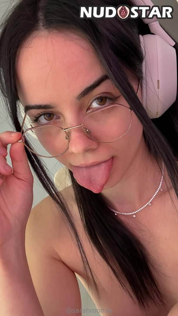 Sarahroomie Leaked Photo 7