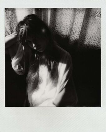 Sophie Thatcher Nude Leaks OnlyFans Photo 380