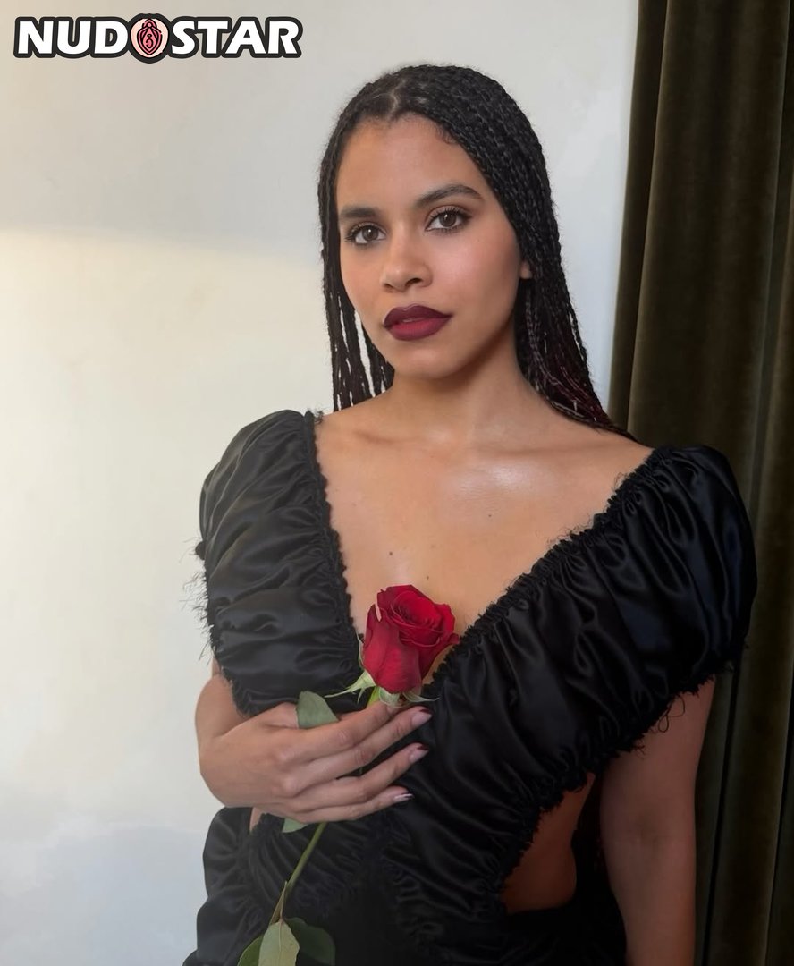 Zazie_Beetz Leaked Photo 7