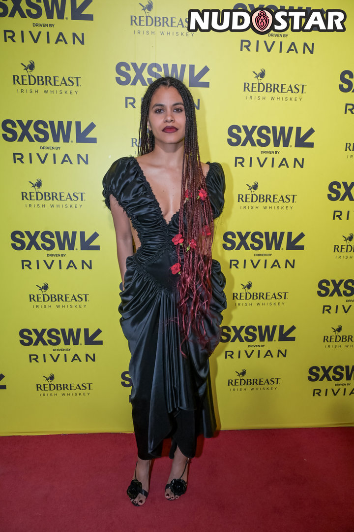 Zazie_Beetz Leaked Photo 8