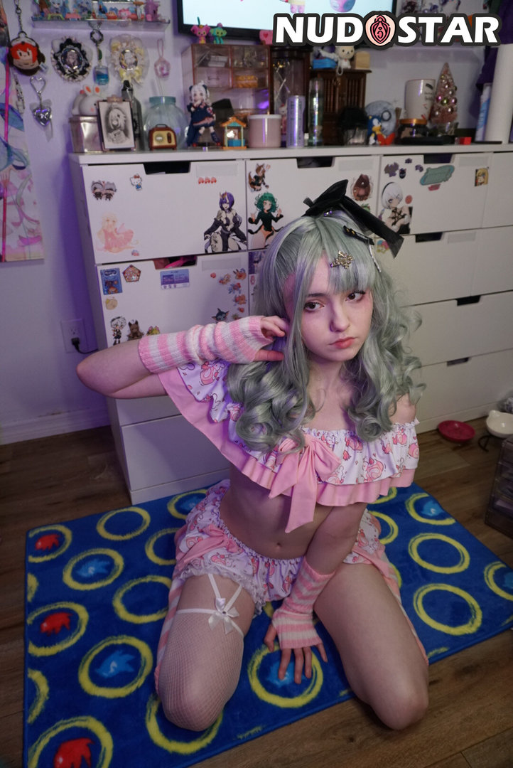 Emory Leaked Photo 6