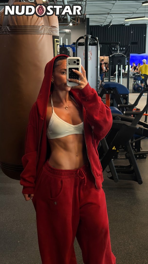 Giuliana_Ava Leaked Photo 5