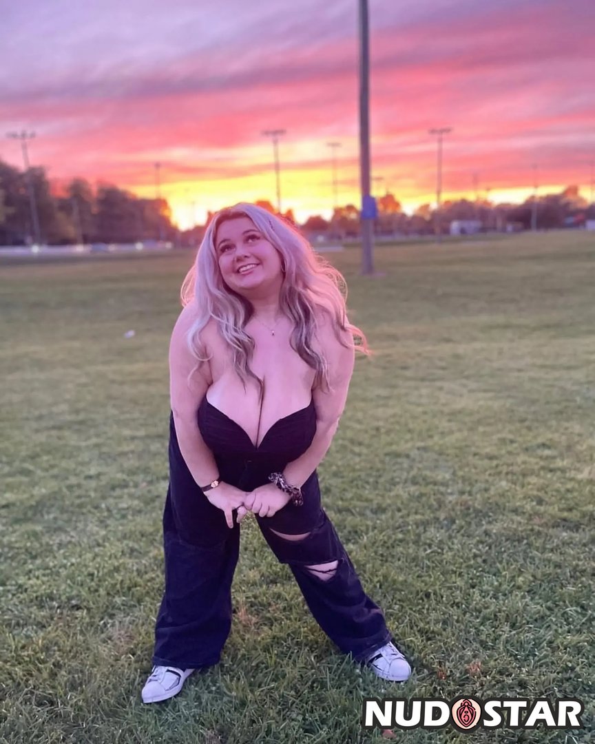 Hannah_R Leaked Photo 5