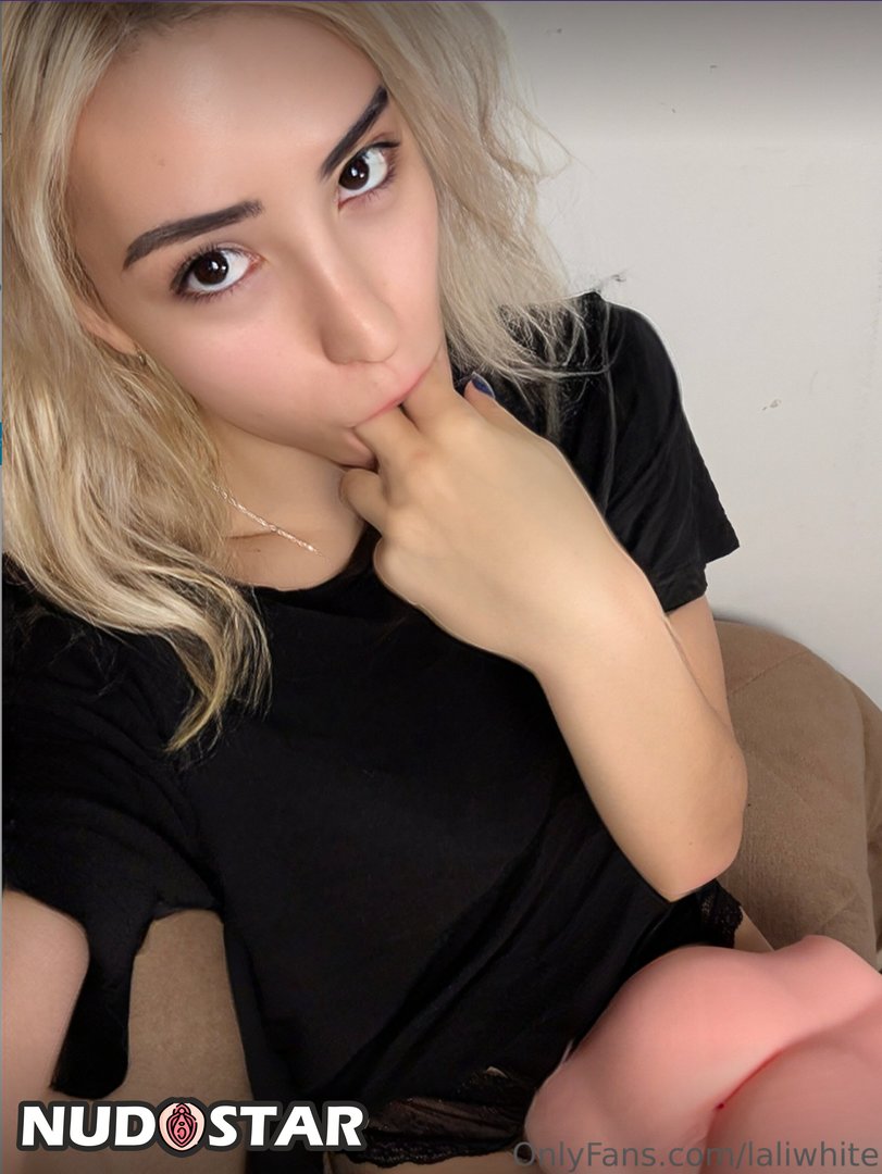 Lali_White Leaked Photo 10