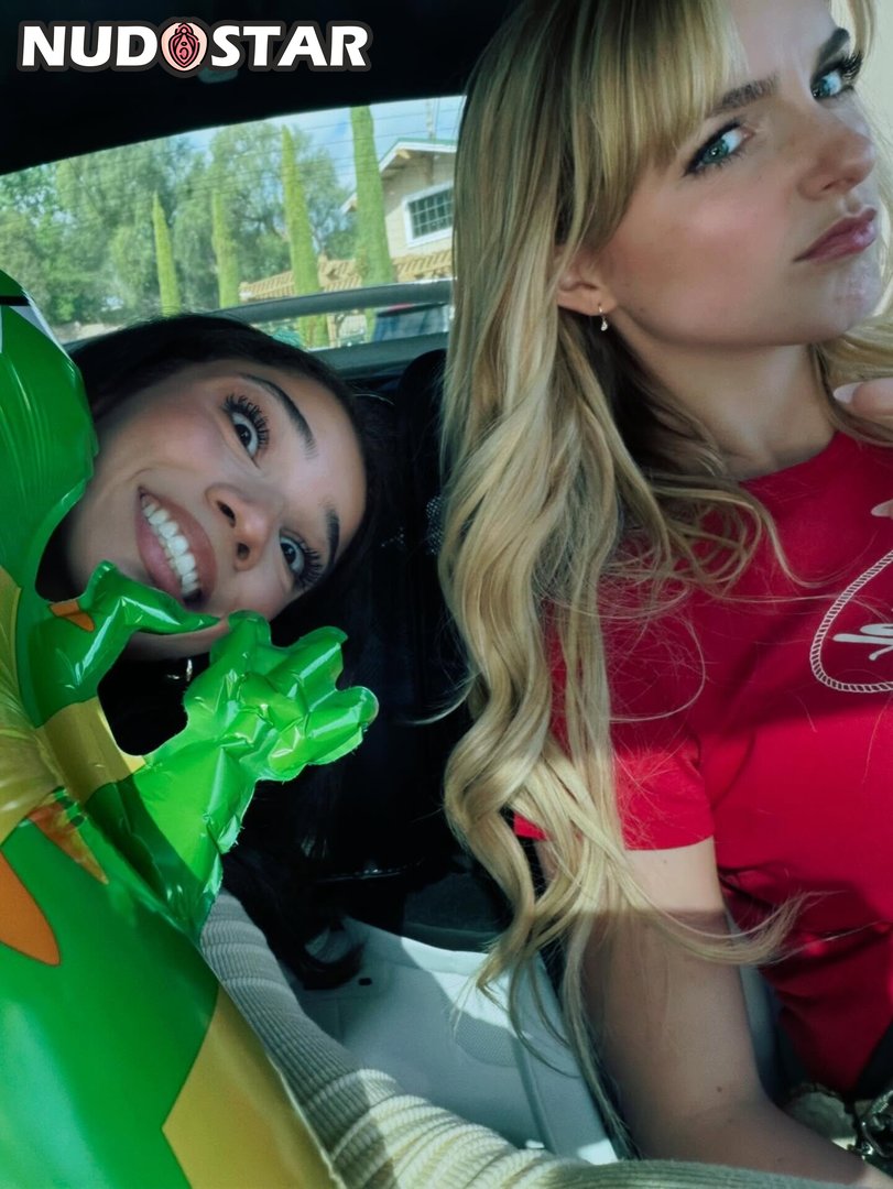 Mckenna_Grace Leaked Photo 17