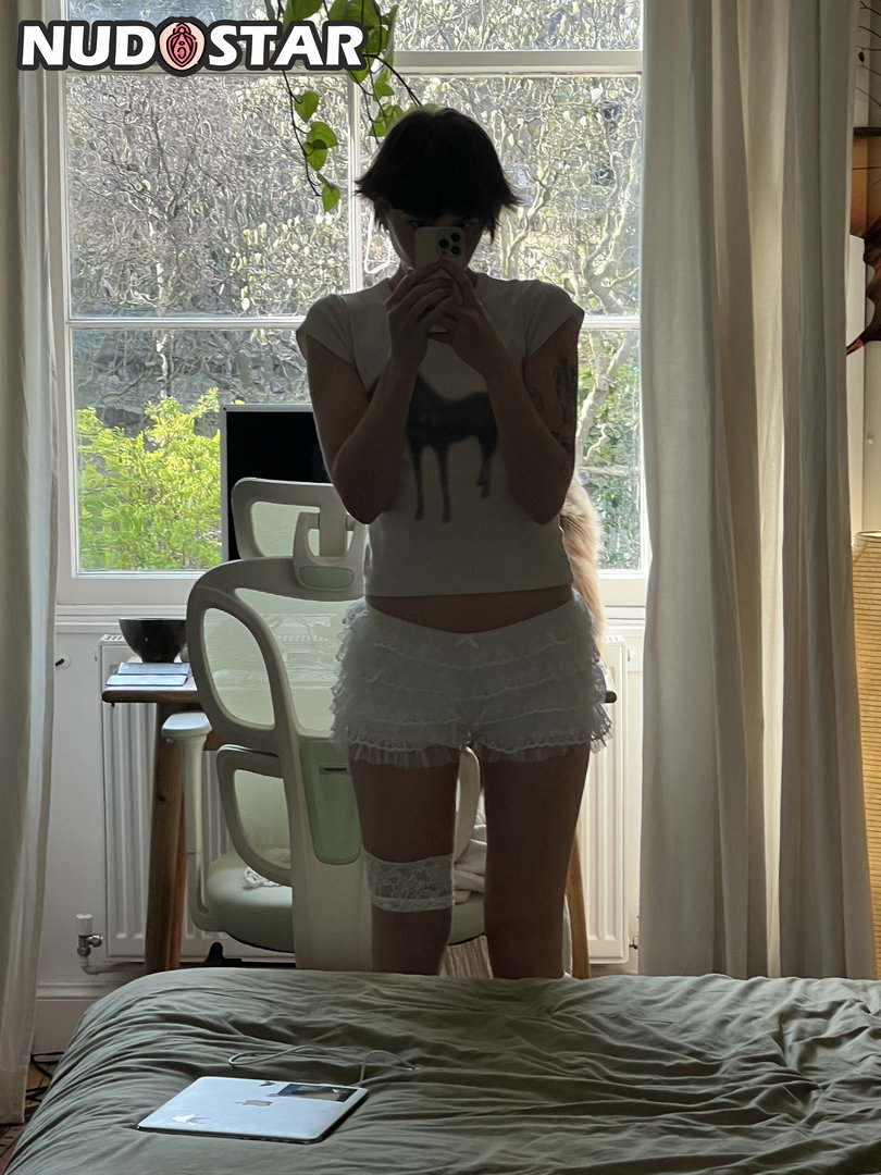 Savannah_Brown Leaked Photo 8