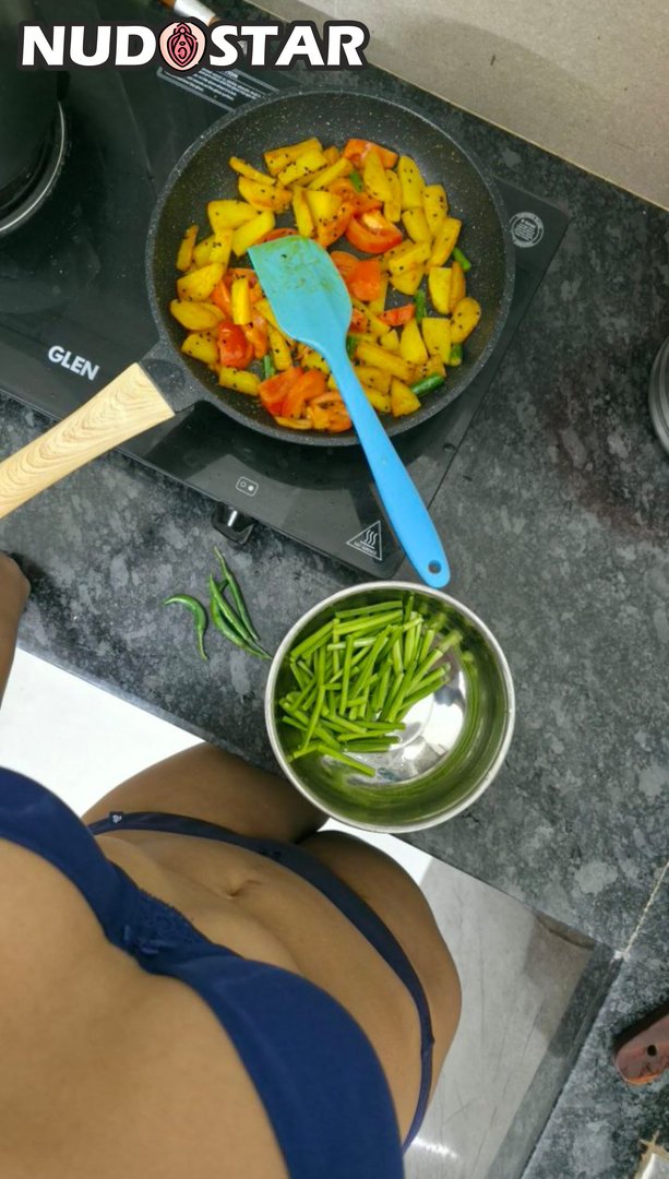 Thwishaa_Bose Leaked Photo 11