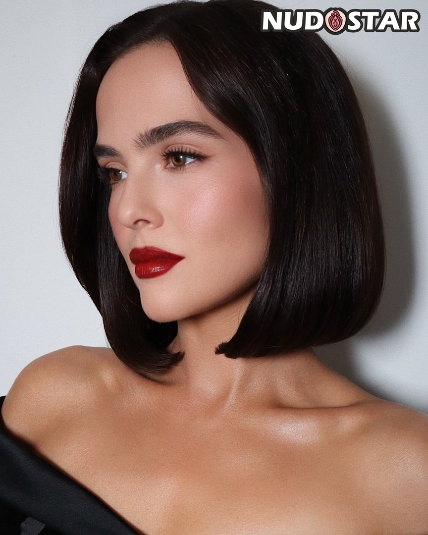 Zoey_Deutch Leaked Photo 11