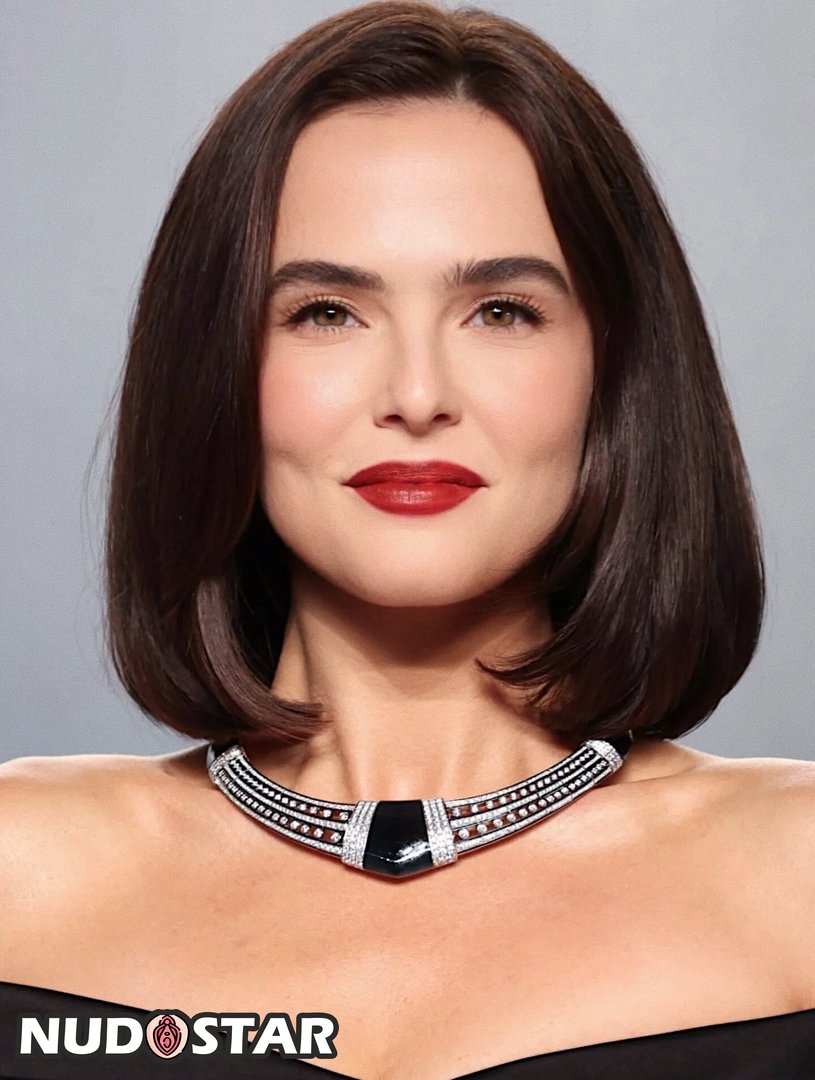 Zoey_Deutch Leaked Photo 20