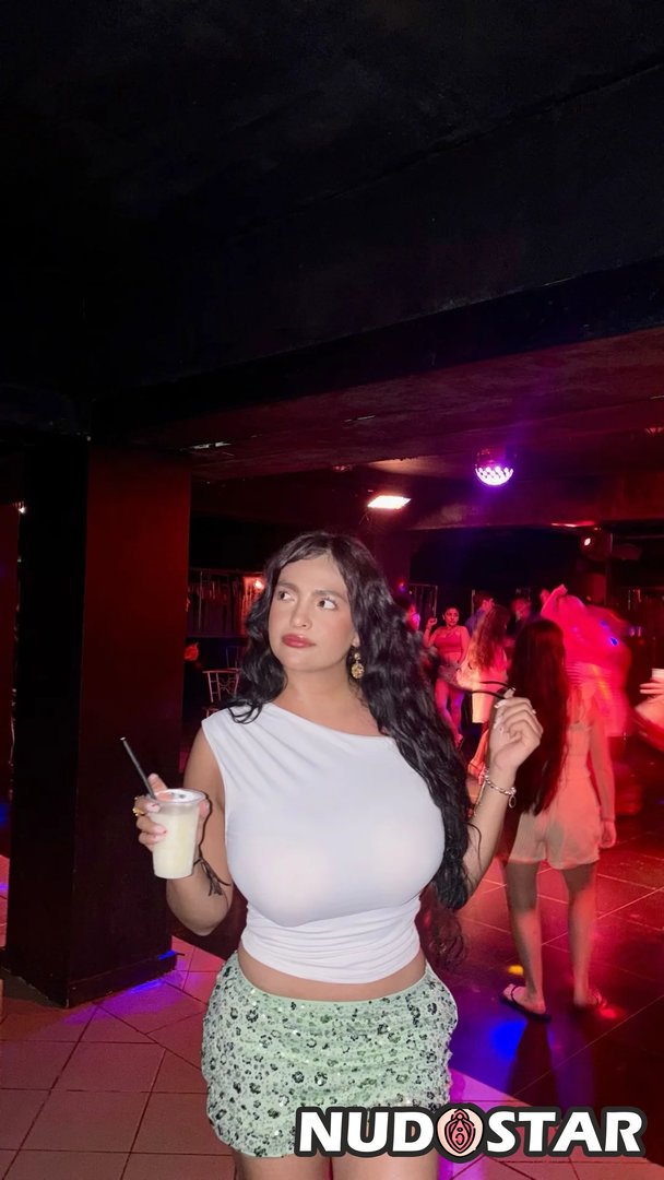 Areeli_Ferrer Leaked Photo 3