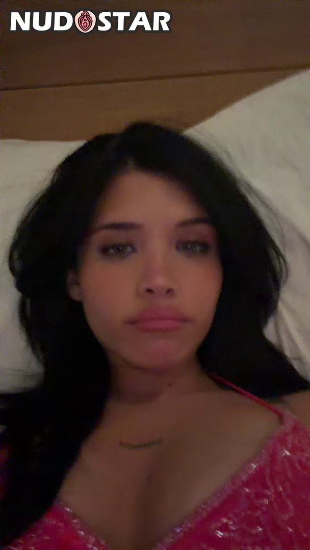 Nessa_Barrett Leaked Photo 13