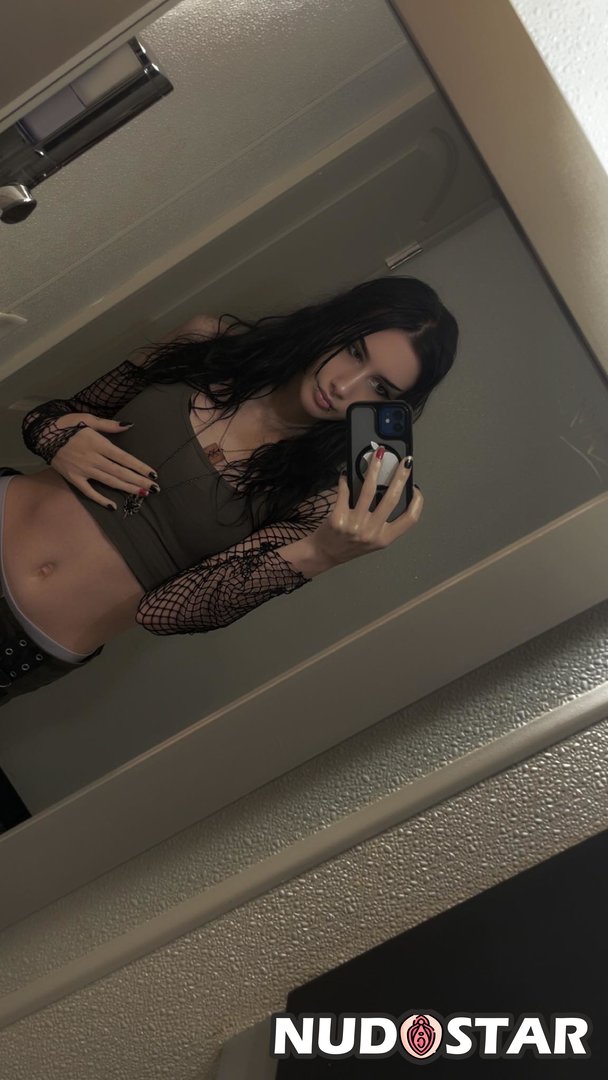 Paige_Black Leaked Photo 9