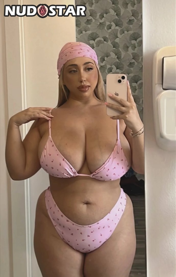 Tatianadiaaz Leaked Photo 11