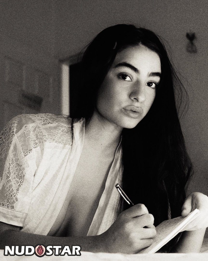 Valentina_Buzzurro Leaked Photo 3