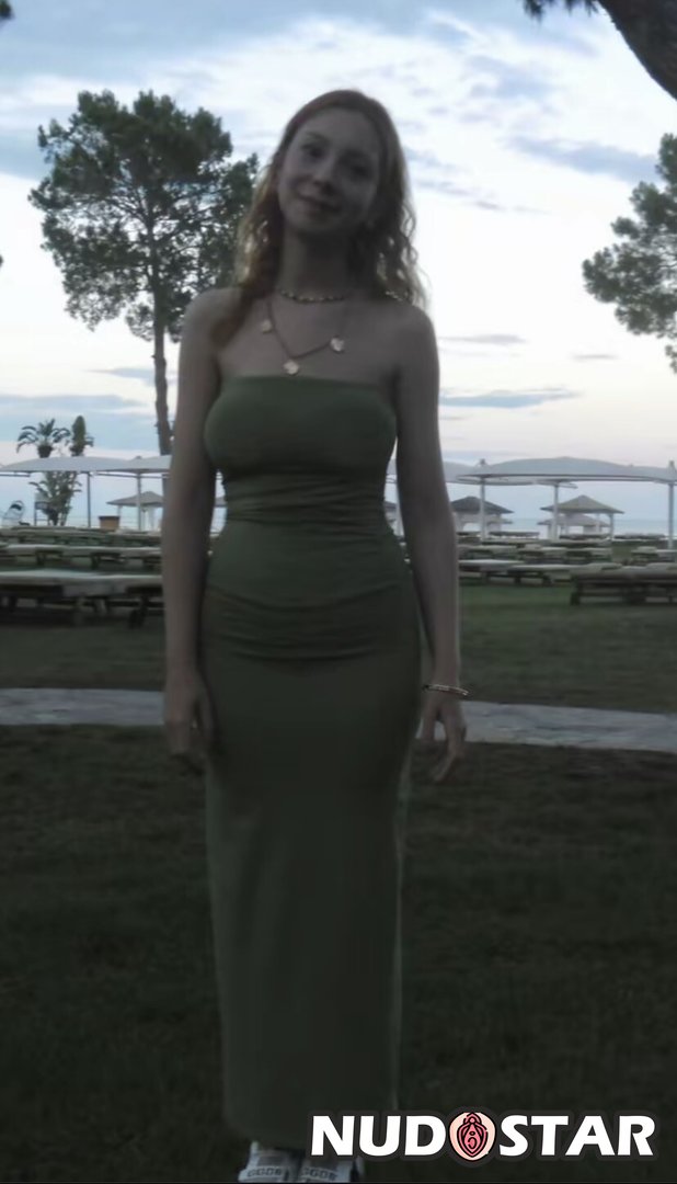 Alara_Ylmazarslan Leaked Photo 8