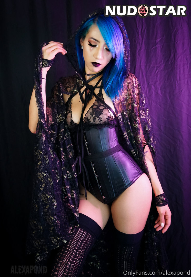 Alexa_Pond Leaked Photo 7