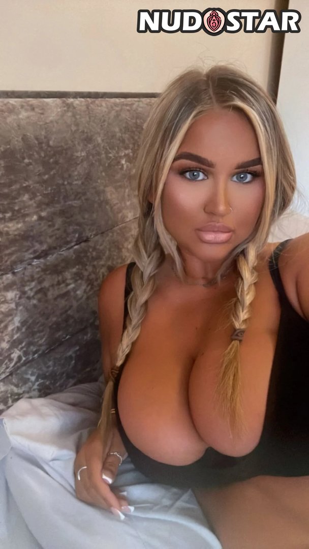 Britteny_Tolley Leaked Photo 5