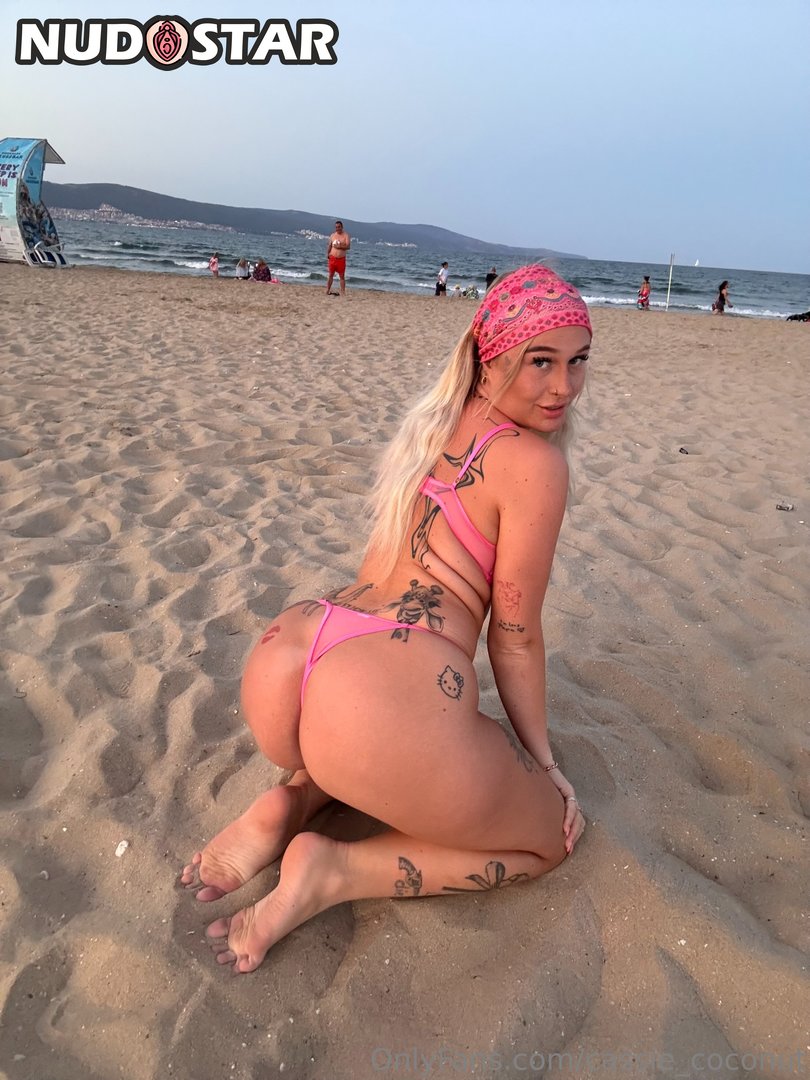 Cassie_Coconut Leaked Photo 18