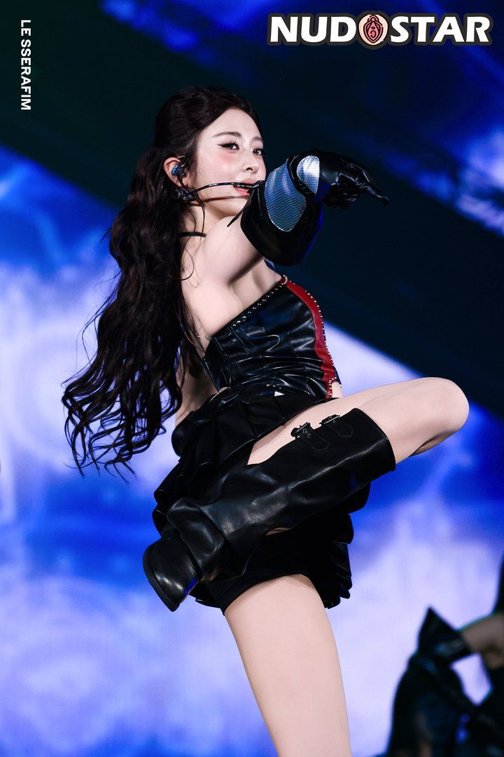 Huh_Yunjin Leaked Photo 7