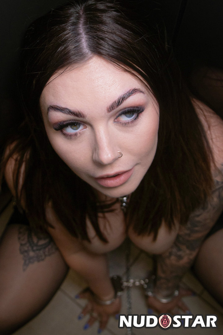 Kacie_James Leaked Photo 4