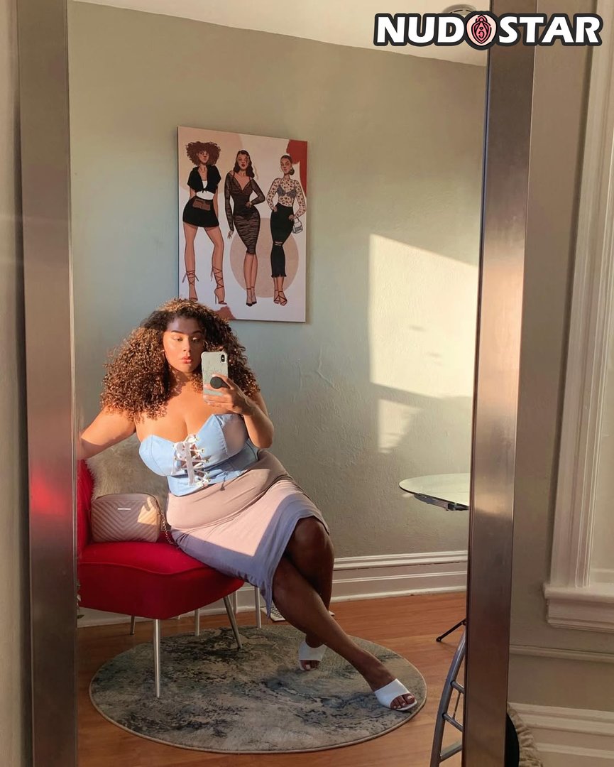 Khloe_Katera Leaked Photo 9