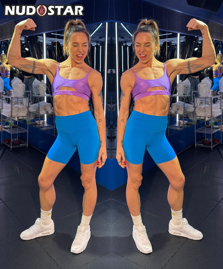 Melanie_Chisholm Leaked Photo 16